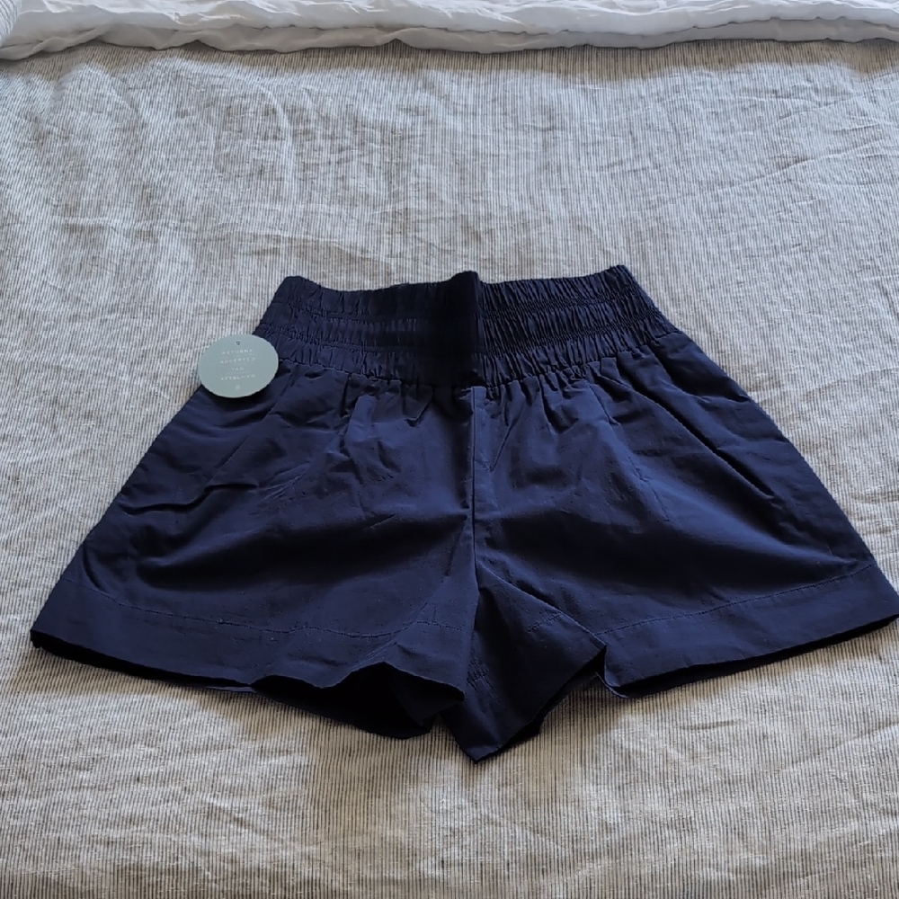 Hill House Navy High-Waist Women’s Shorts